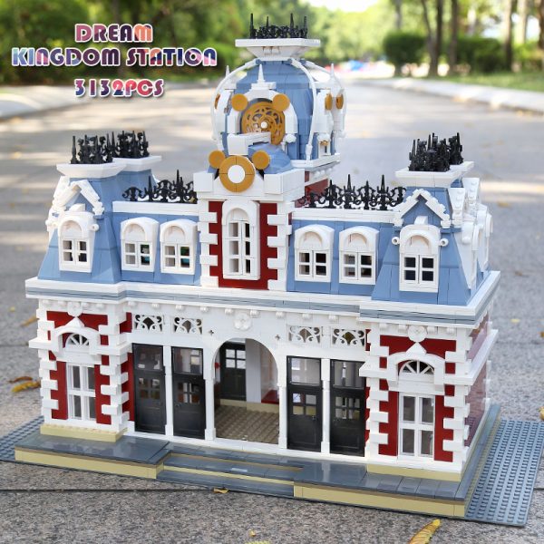 Mould King 11004 Streetview Building Blocks The Station Of The Creamland Model Sets Assembly Bricks Kids 3