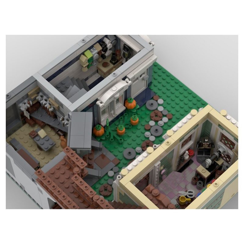 MOCBRICKLAND MOC 53778-68006 Silkwood Street and Tiki Surf Bar