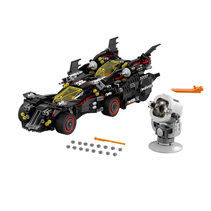 DECOOL 7132 The Ultimate Batmobile with Light