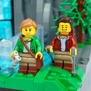 Creator Moc 117747 Working Waterfall Without Pf Mocbricklan (2)