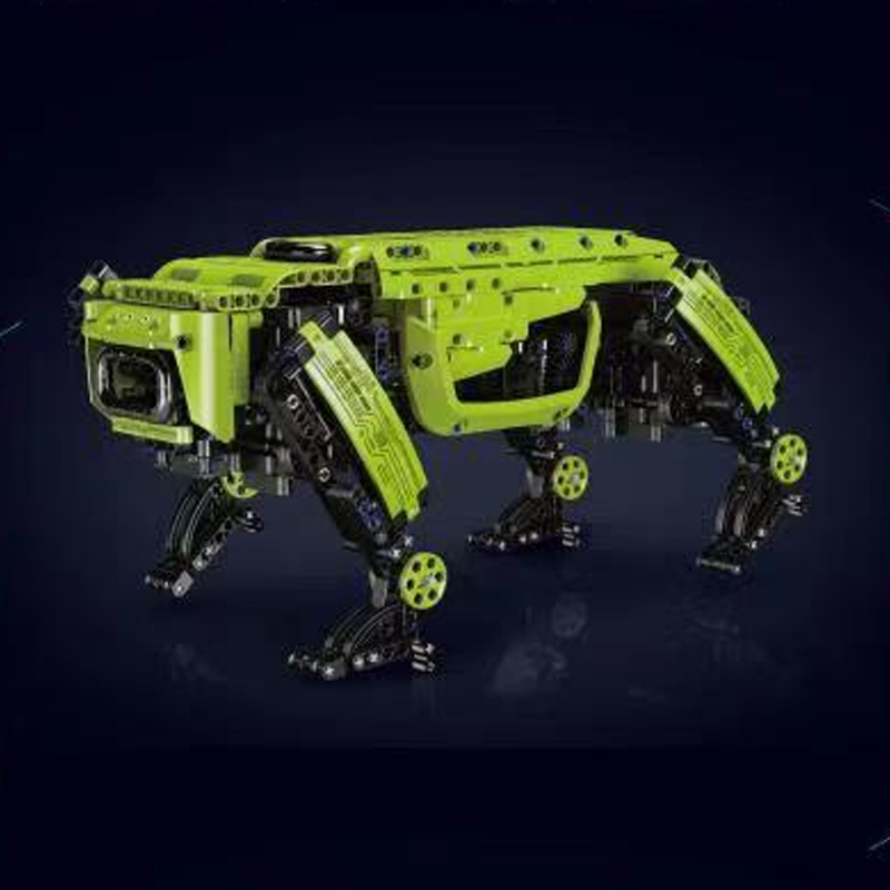 Mould King 15077 Power Motor Green Robot Dog 3.jpg